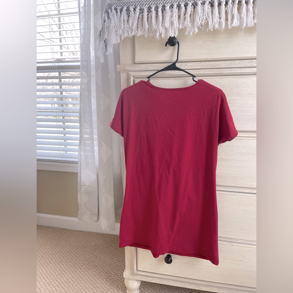 Basic red t-shirt dress 🎈